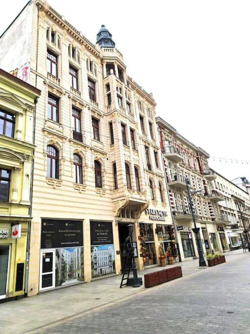 Gold City Point Piotrkowska 37 Łódź Buitenkant foto