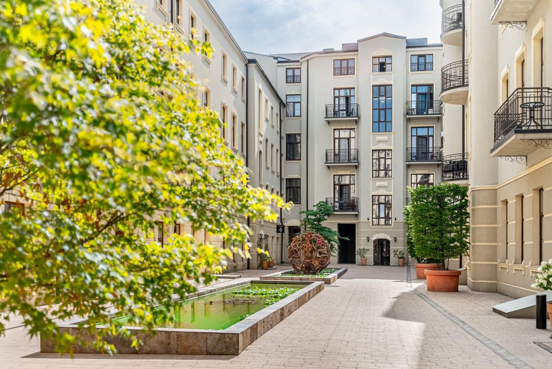 Gold City Point Piotrkowska 37 Łódź Buitenkant foto